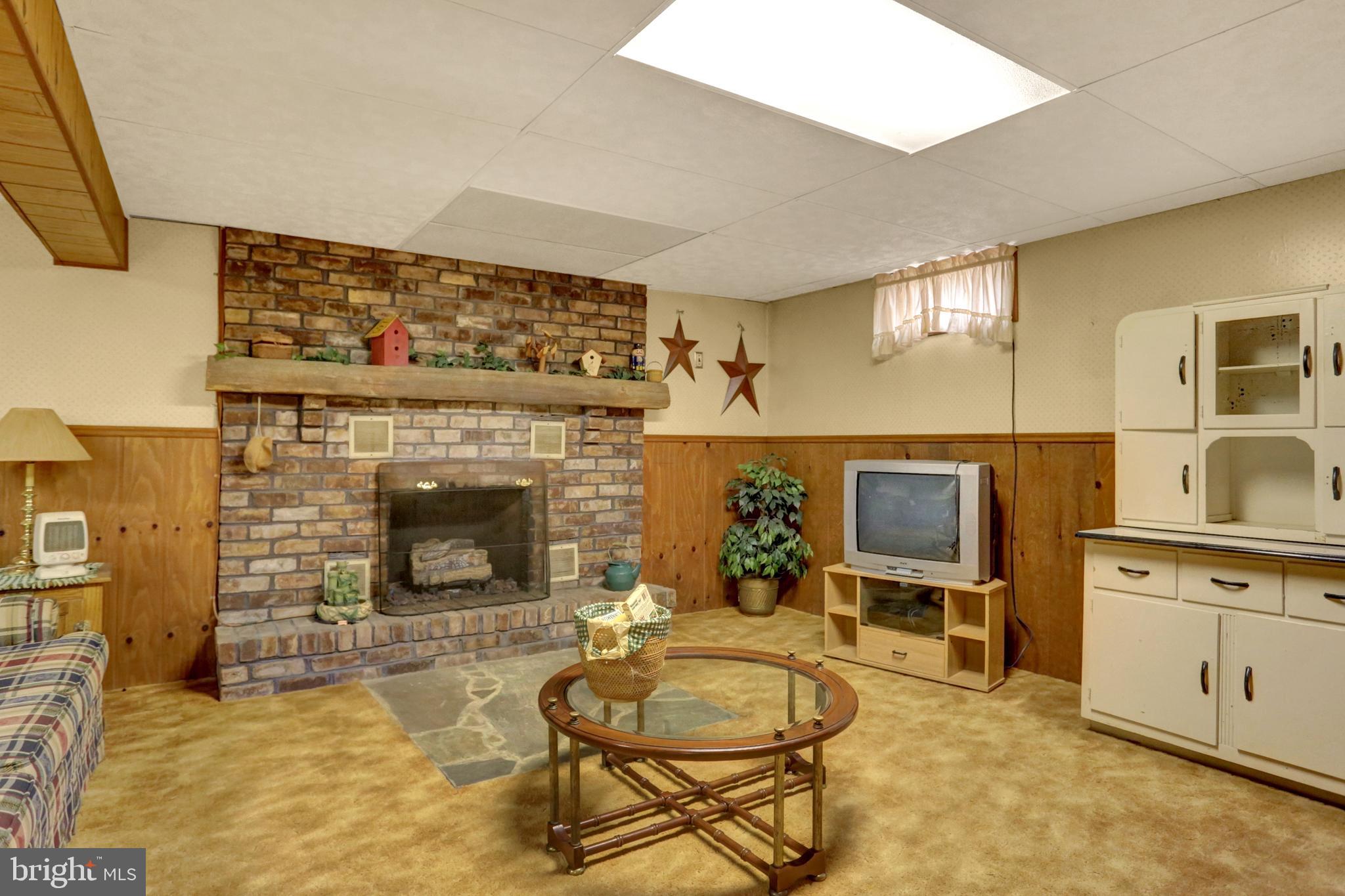 5842 Ambau Road Spring Grove, PA 17362 - Photo 29 of 35