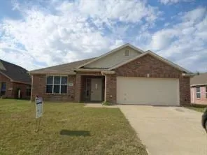 $2,099 | 1405 Julie Street, Seagoville, TX 75159