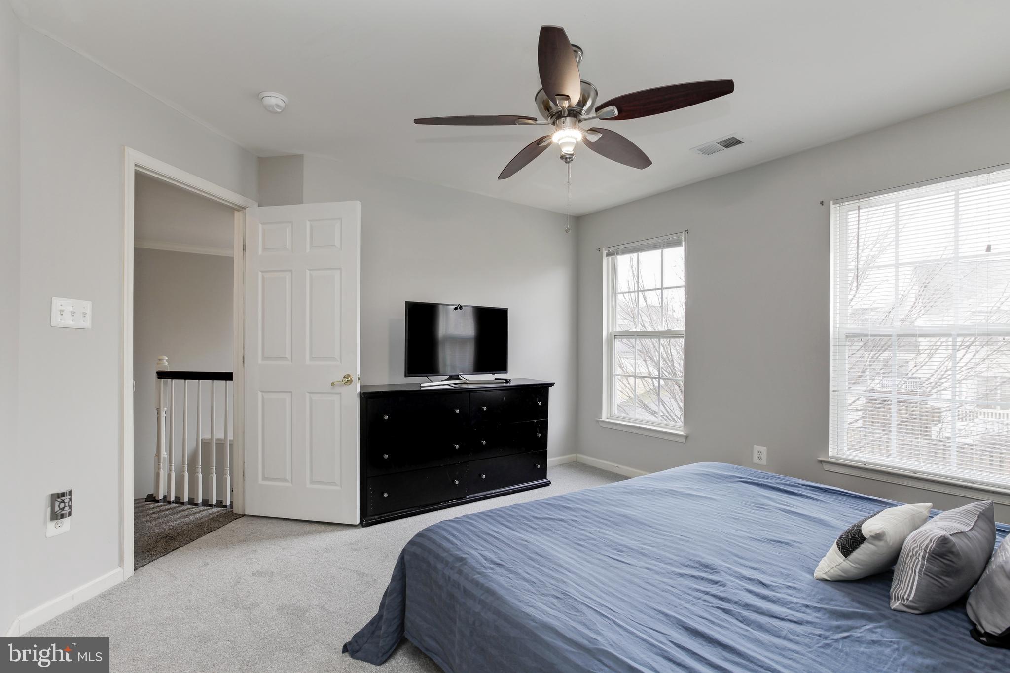811 Highland Ridge Avenue Gaithersburg, MD 20878 - Photo 27 of 49 Gallery Image 27