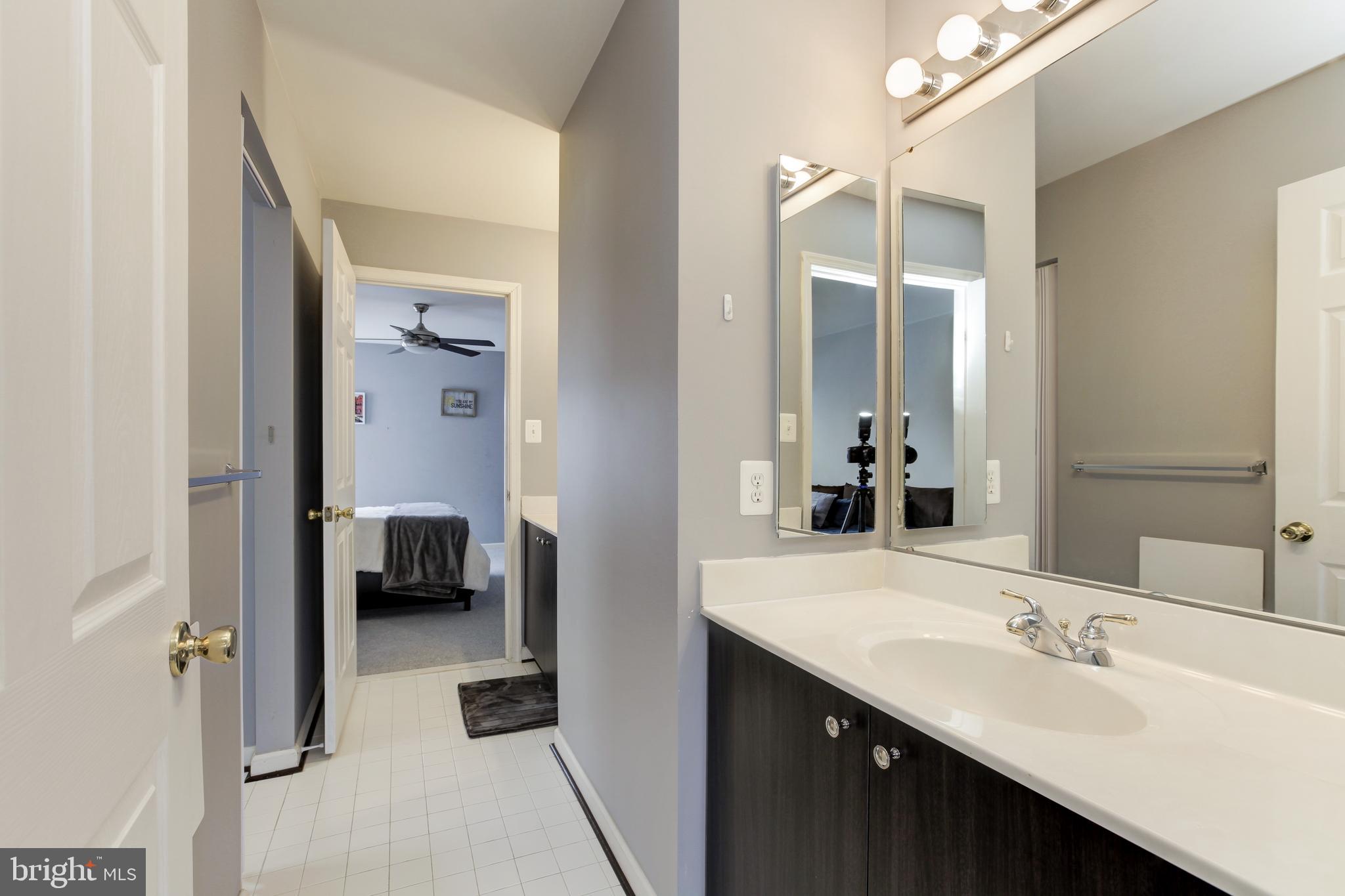 811 Highland Ridge Avenue Gaithersburg, MD 20878 - Photo 28 of 49 Gallery Image 28