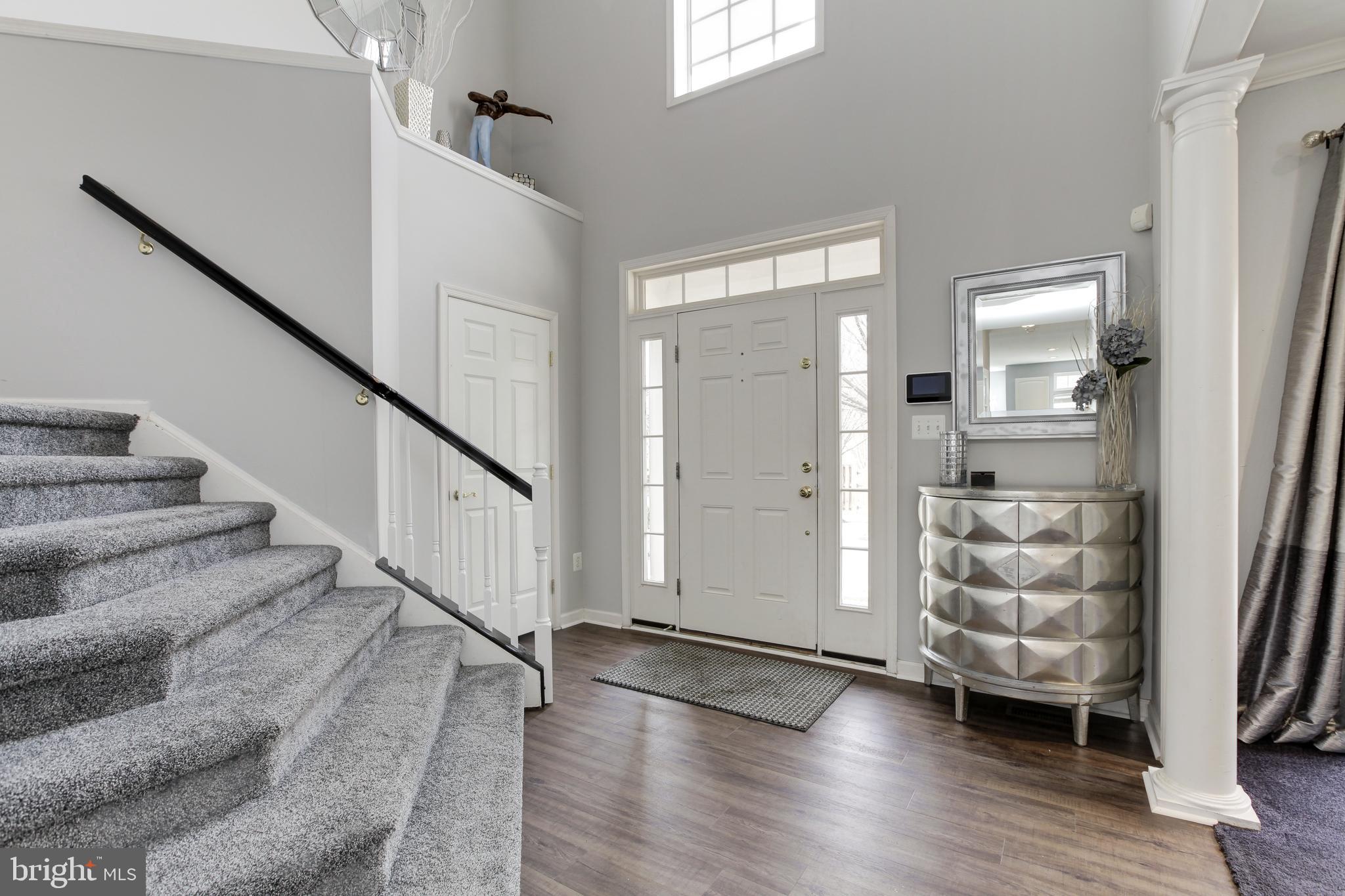 811 Highland Ridge Avenue Gaithersburg, MD 20878 - Photo 4 of 49 Gallery Image 4