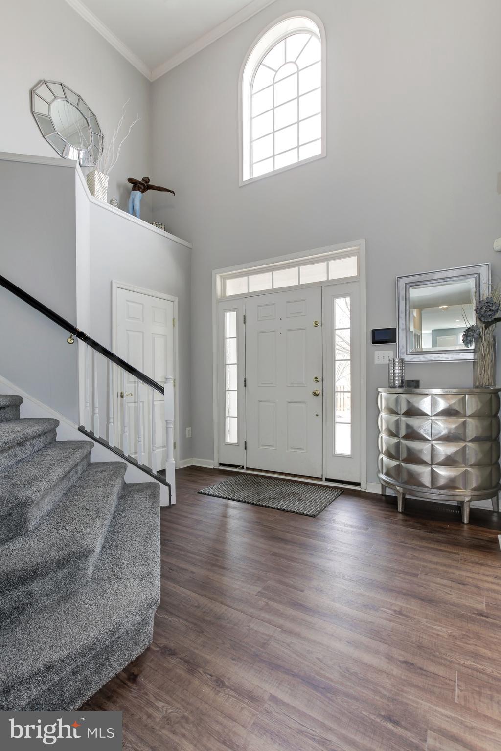 811 Highland Ridge Avenue Gaithersburg, MD 20878 - Photo 5 of 49 Gallery Image 5