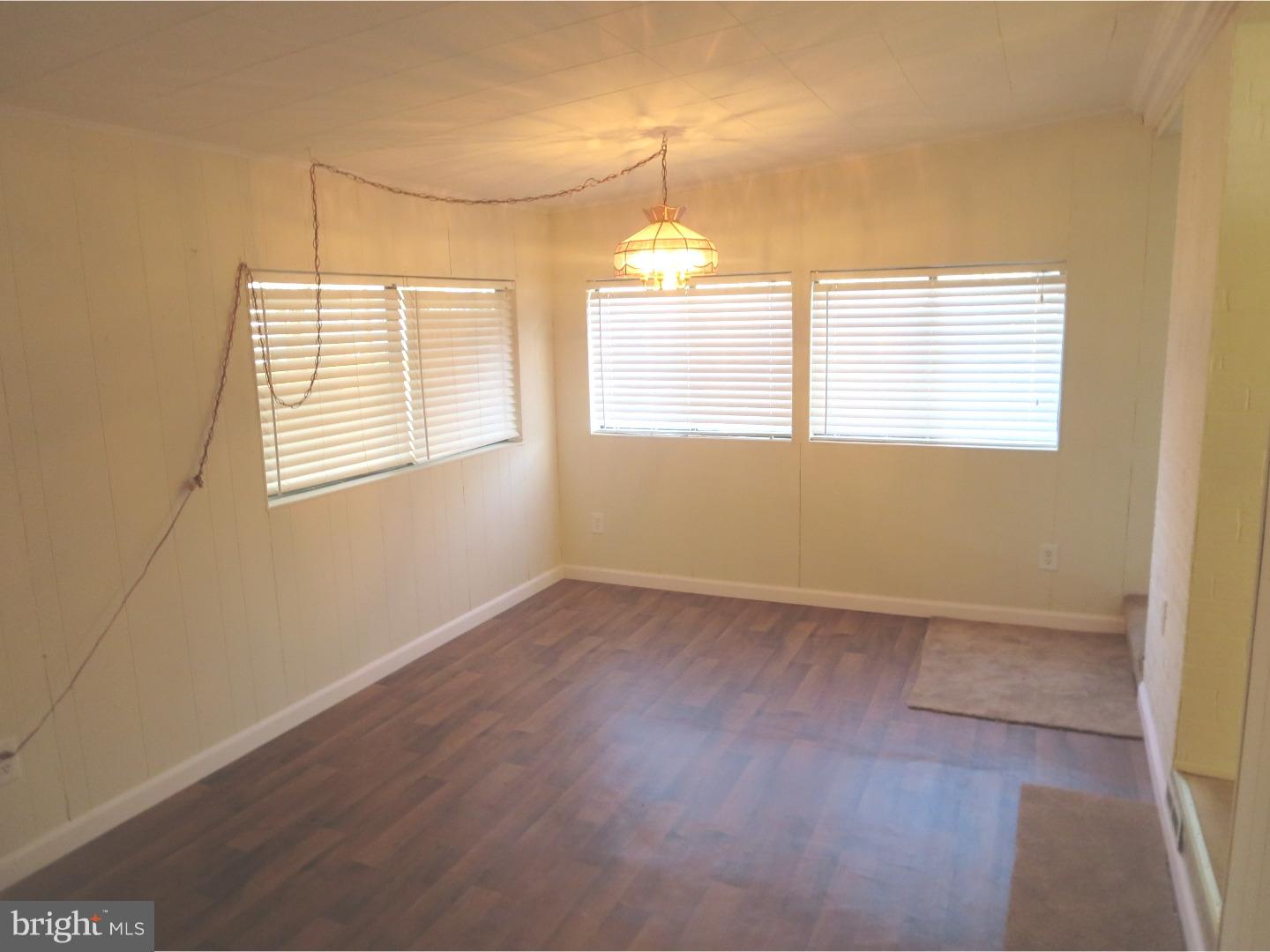 801 Broad Street Bristol, PA 19007 - Photo 12 of 24 Dining Room