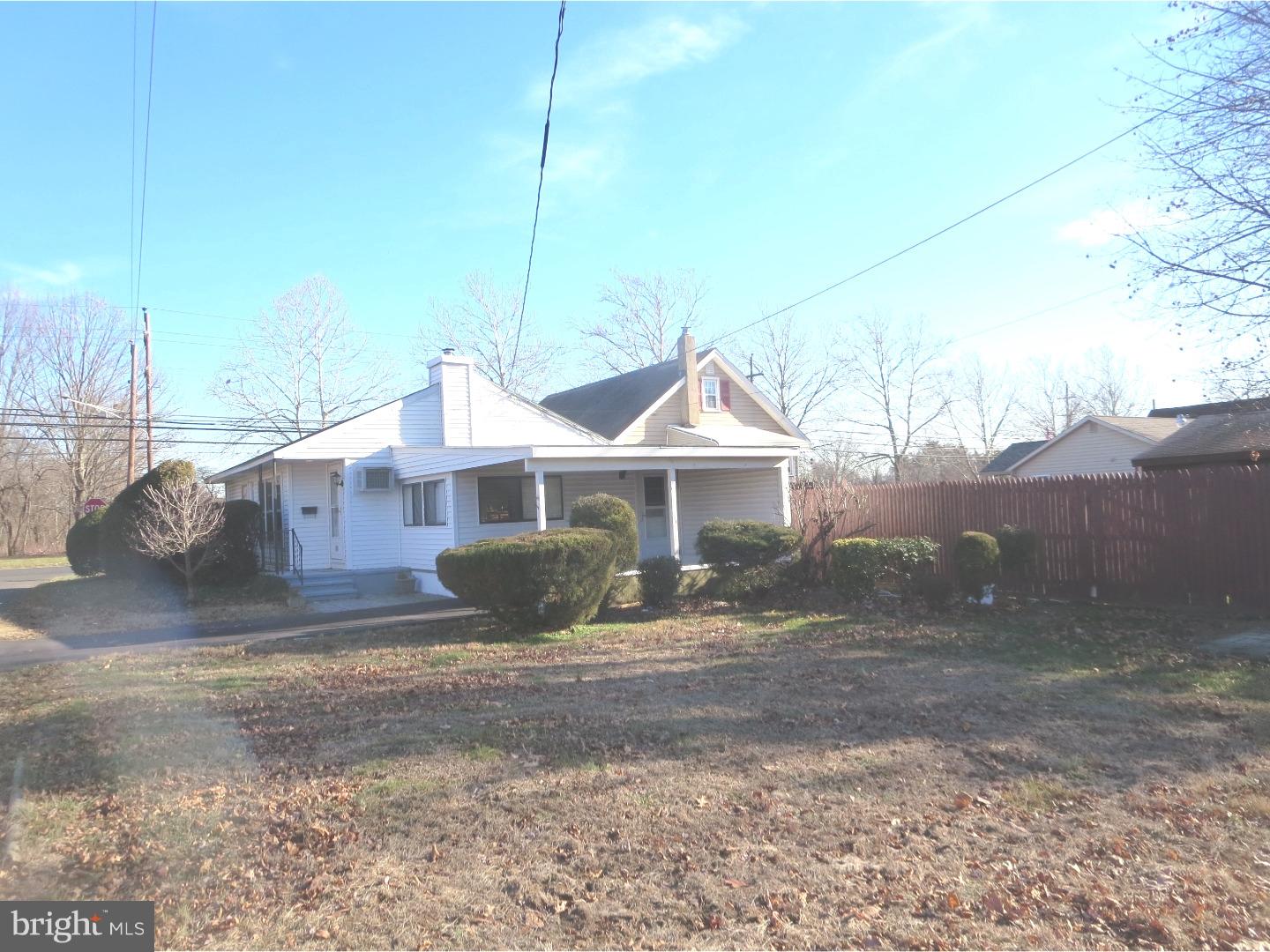 801 Broad Street Bristol, PA 19007 - Photo 4 of 24 Exterior Side