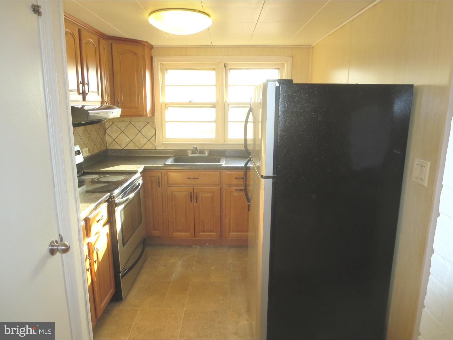 801 Broad Street Bristol, PA 19007 - Photo 7 of 24 Kitchen