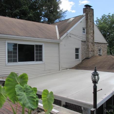 1634 Seidersville Road Bethlehem, PA 18015 - Photo 4 of 50 Gallery Image 4