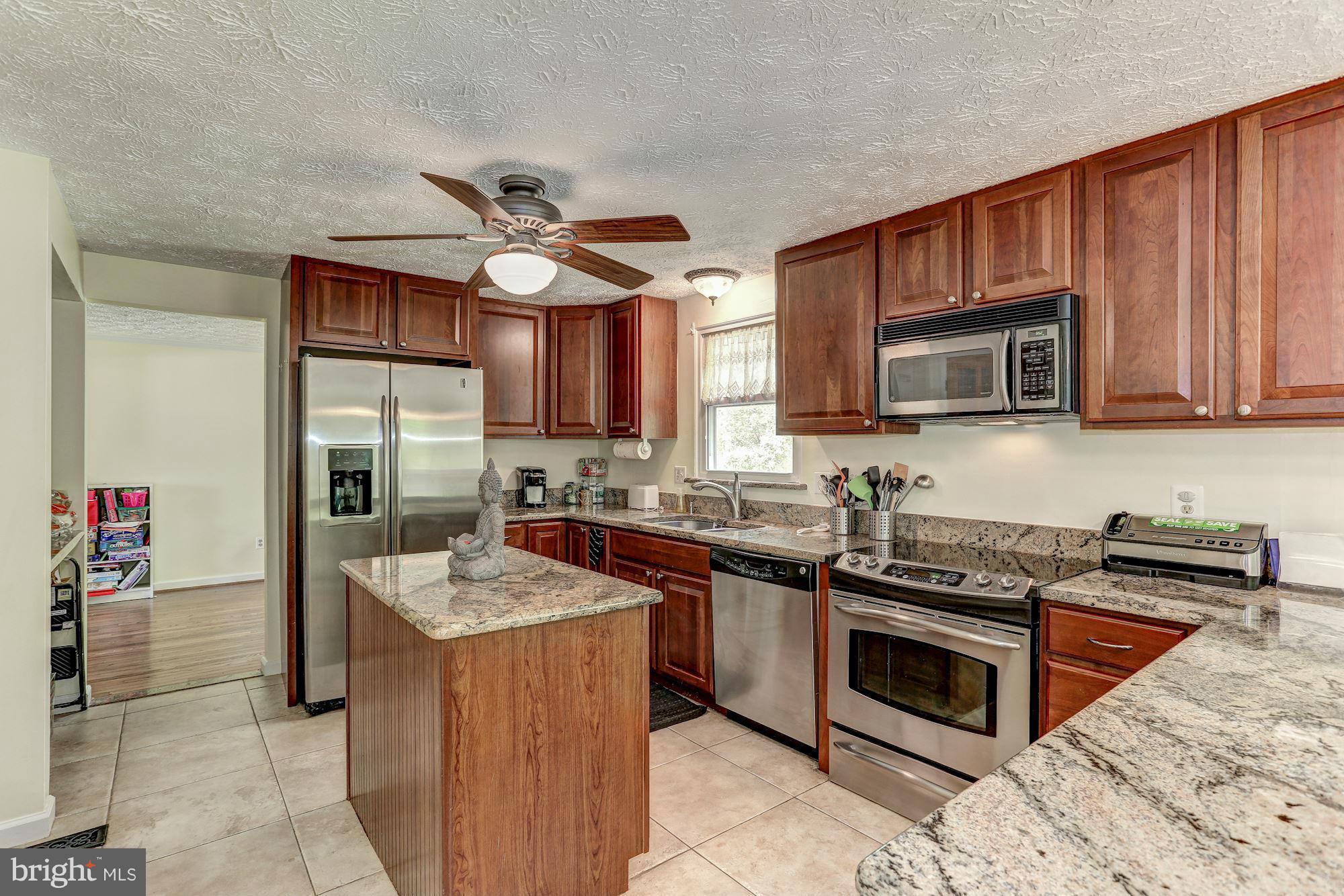 8494 Rippled Creek Court Springfield, VA 22153 - Photo 11 of 30 Kitchen
