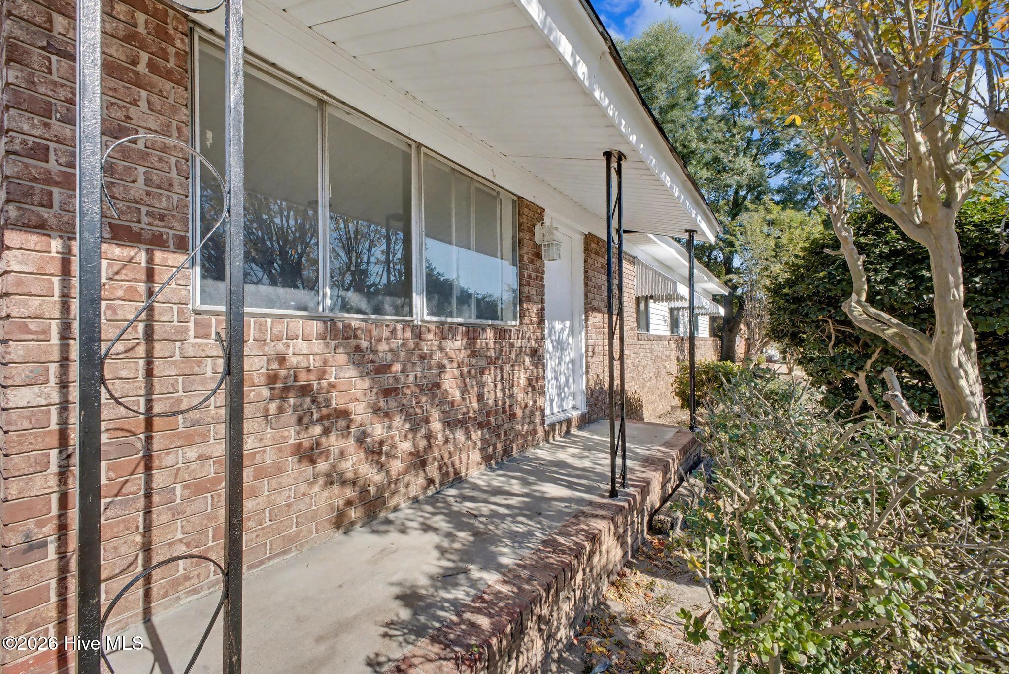 2709 Lumpkin Road Augusta, GA 30906 - Photo 2 of 27 IMG_9643