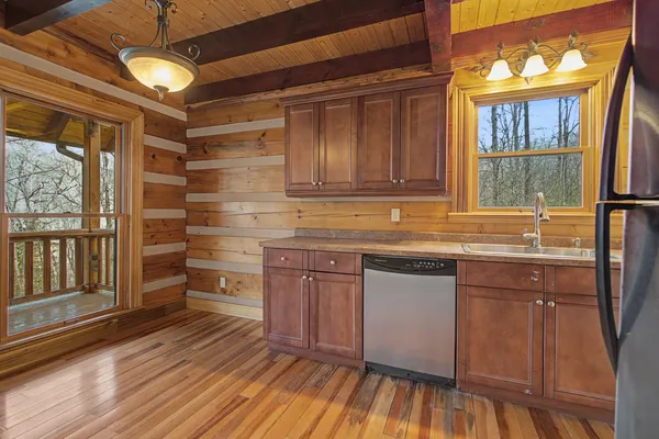 $440,000 | 1146 Treanor Springs Road, Kingston Springs, TN 37082