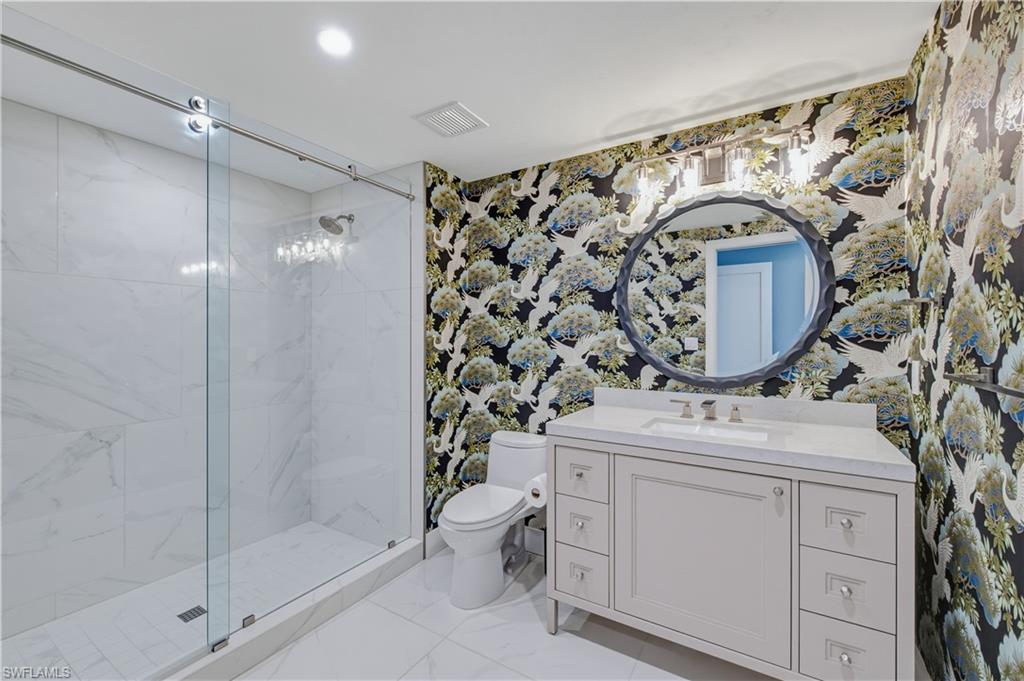 13935 Old Coast Road, Unit 1604 Naples, FL 34110 - Photo 19 of 39 Guest Bath
