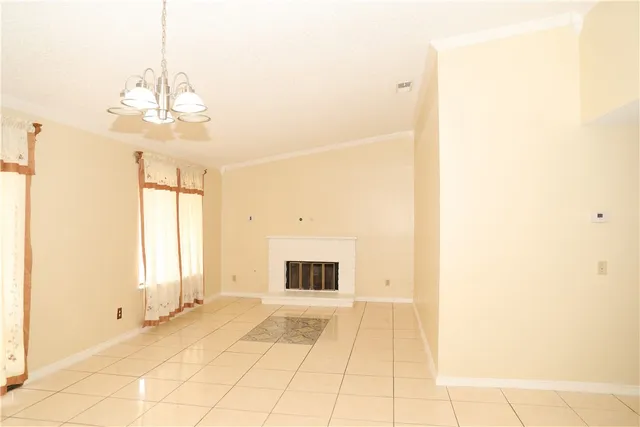 $2,700 | 37138 Vía Cordova, Palmdale, CA 93550