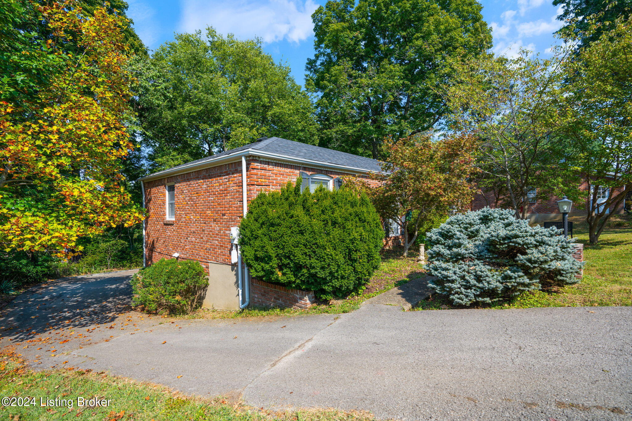 6903 Deep Spring Court Louisville, KY 40228 - Photo 49 of 51 6903 Deep Spring-21