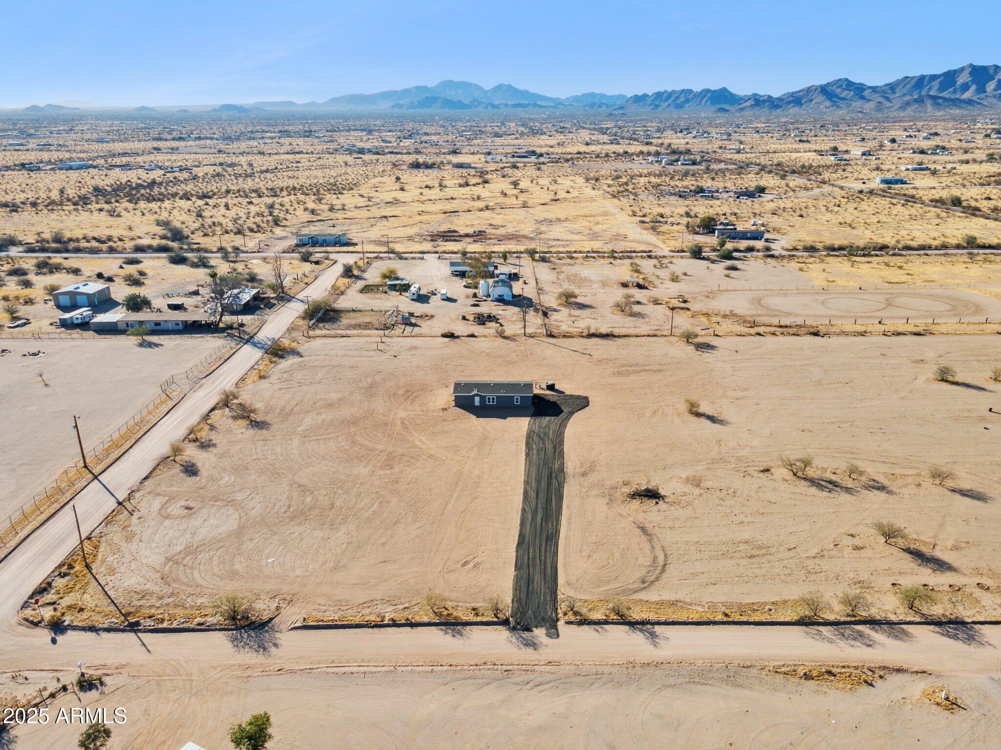 53275 West Adele Road Maricopa, AZ 85139 - Photo 33 of 39 26-web-or-mls-53275-w-adele-rd