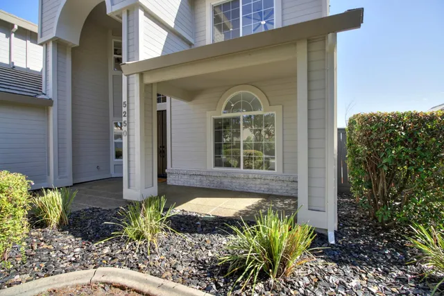 $1,274,900 | 5250 Fenton Way, Granite Bay, CA 95746