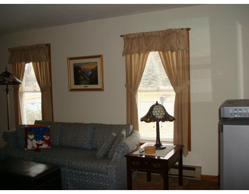 151 Fiberloid Street Springfield, MA 01151 - Photo 8 of 12