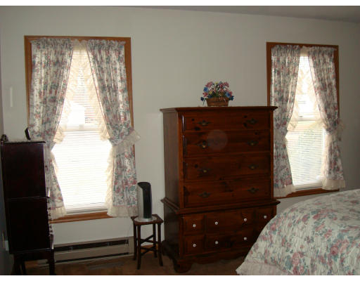 151 Fiberloid Street Springfield, MA 01151 - Photo 10 of 12