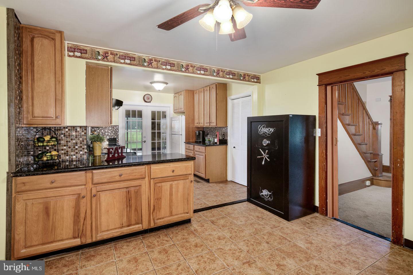 609 Spring Road Hammonton, NJ 08037 - Photo 14 of 44 Kitchen