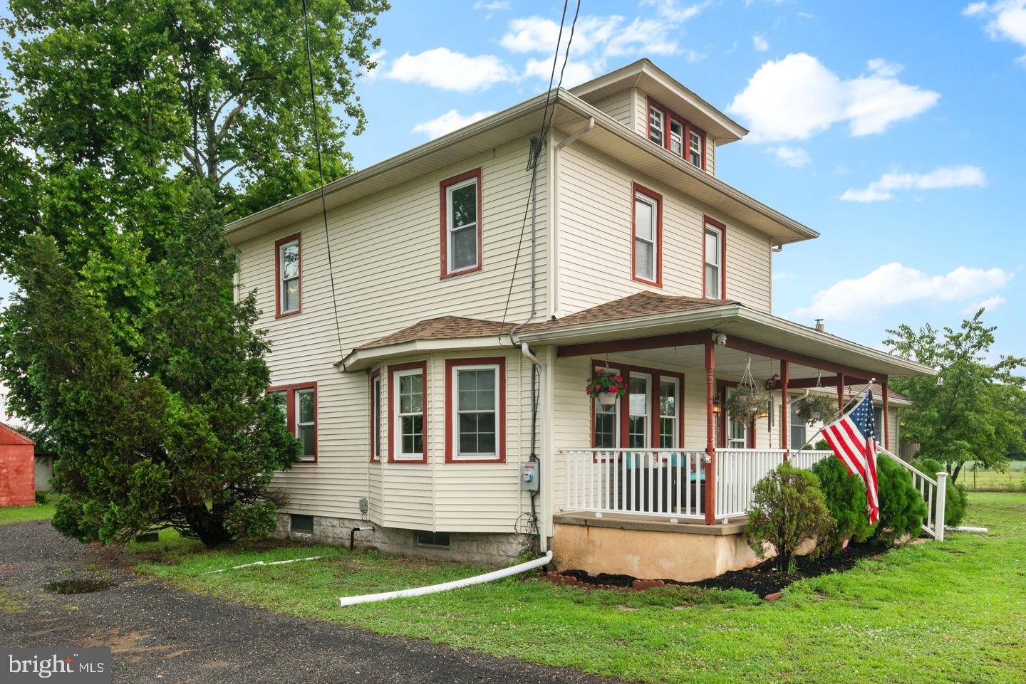 609 Spring Road Hammonton, NJ 08037 - Photo 35 of 44 Side