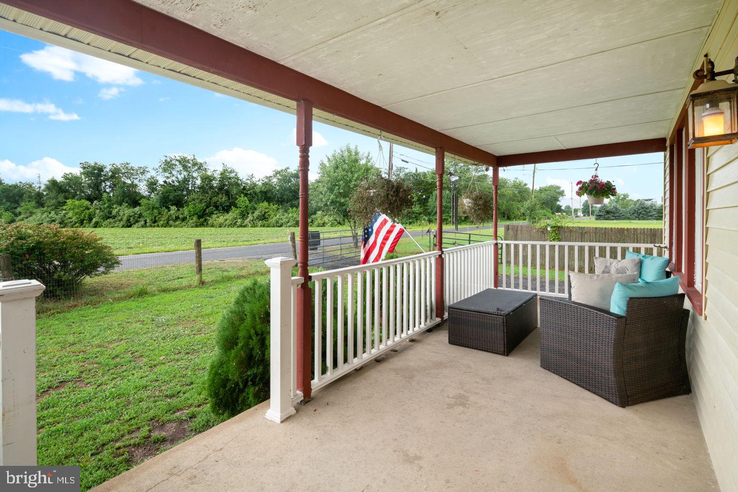 609 Spring Road Hammonton, NJ 08037 - Photo 6 of 44 Front Porch