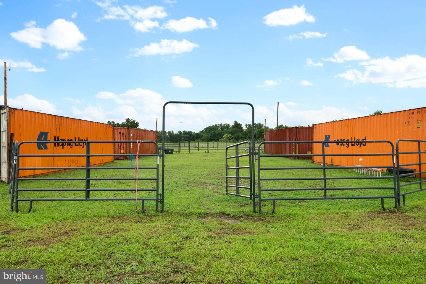 609 Spring Road Hammonton, NJ 08037 - Photo 8 of 44 Riding Ring