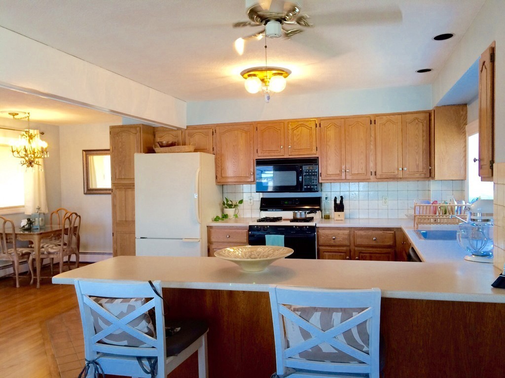 161 Wilson Road Nahant, MA 01908 - Photo 6 of 19 Gallery Image 6