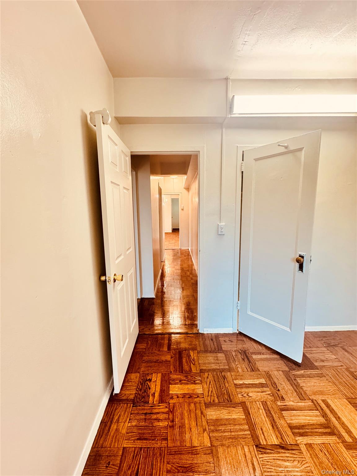 1560 Unionport Road, Unit 3G Bronx, NY 10462 - Photo 9 of 14