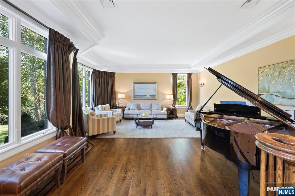 417 Rte 9W Alpine, NJ 07620 - Photo 6 of 50 a living room with furniture stove and large window