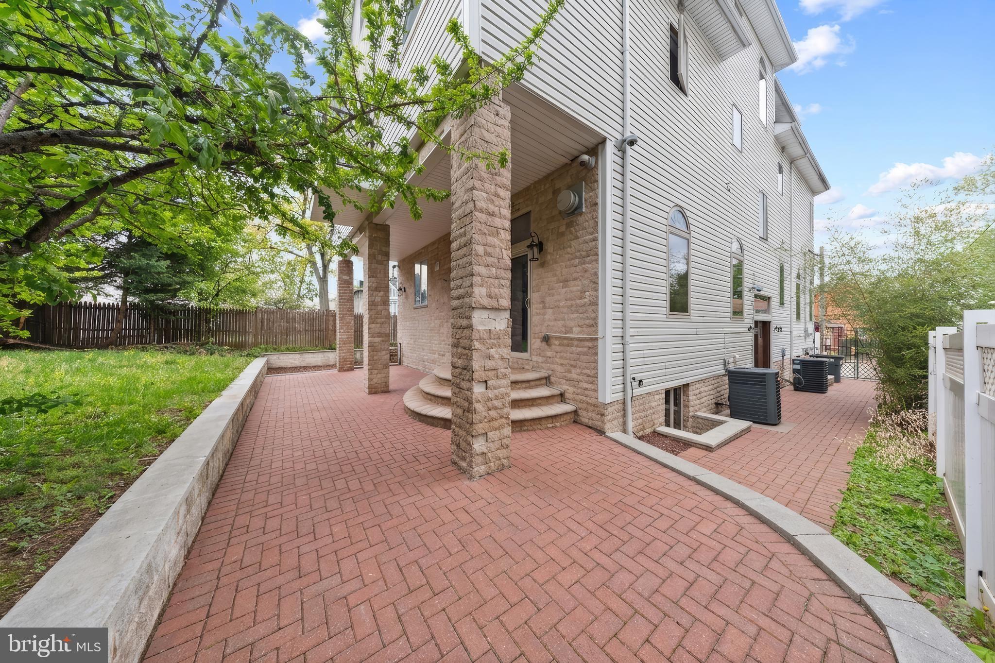 69 Summit Road Elizabeth, NJ 07208 - Photo 10 of 40