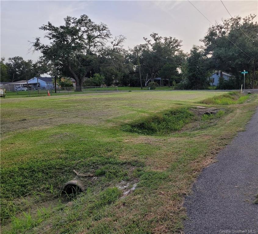 822 Sally Mae Street Lake Charles, LA 70601 - Photo 2 of 5