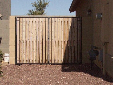 RV GATE