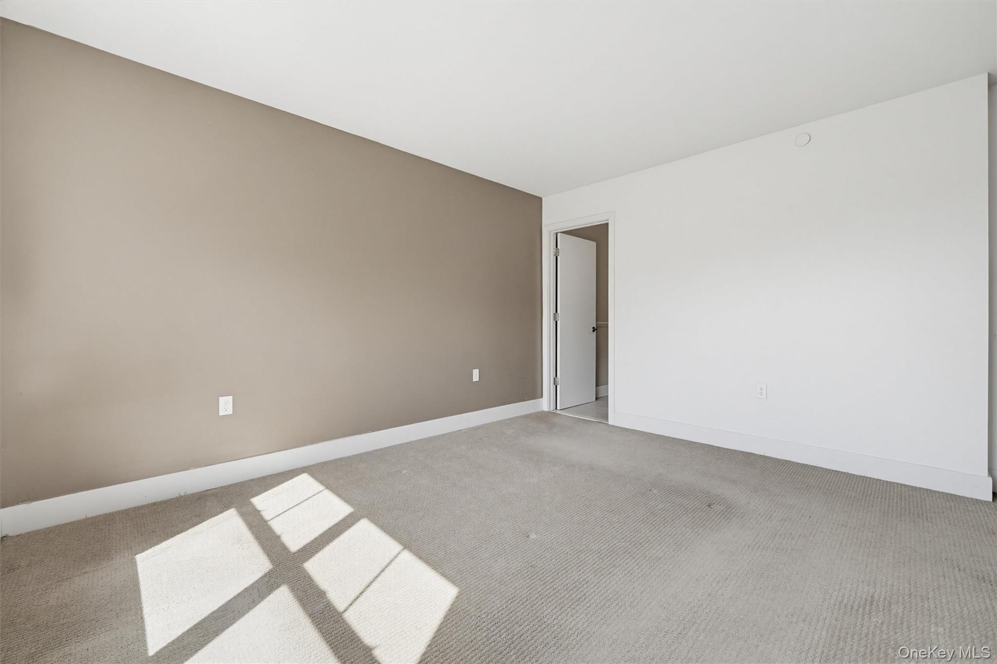 710 Main Street Peekskill, NY 10566 - Photo 23 of 34