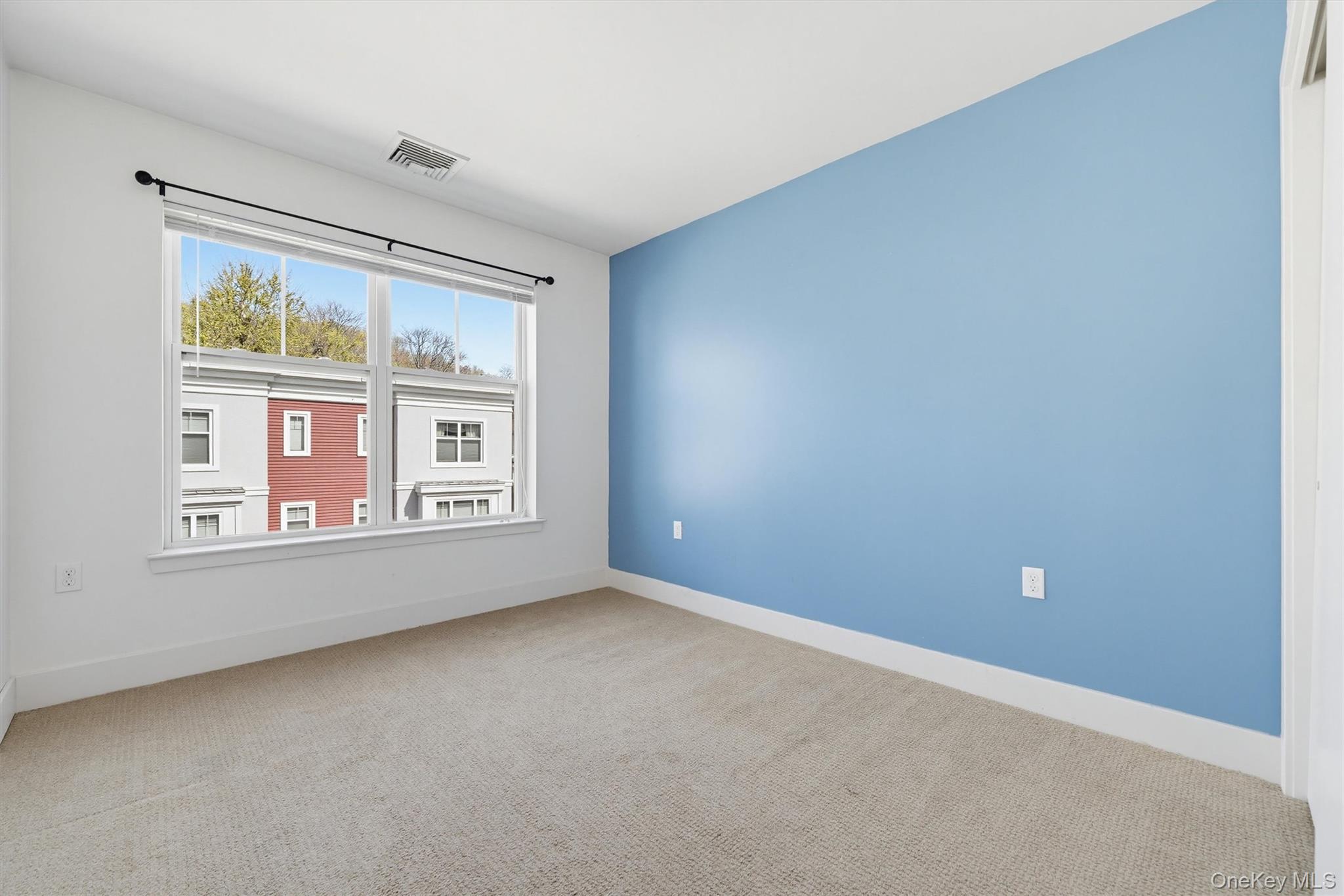710 Main Street Peekskill, NY 10566 - Photo 26 of 34