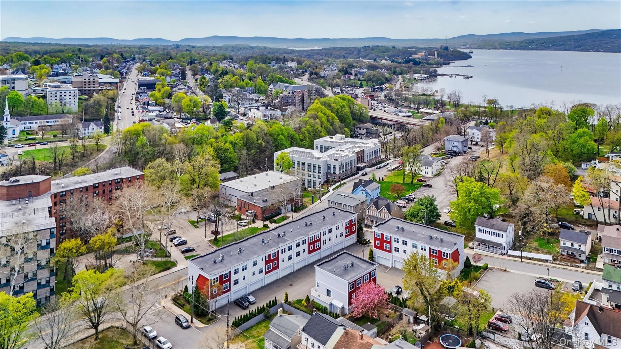 710 Main Street Peekskill, NY 10566 - Photo 33 of 34