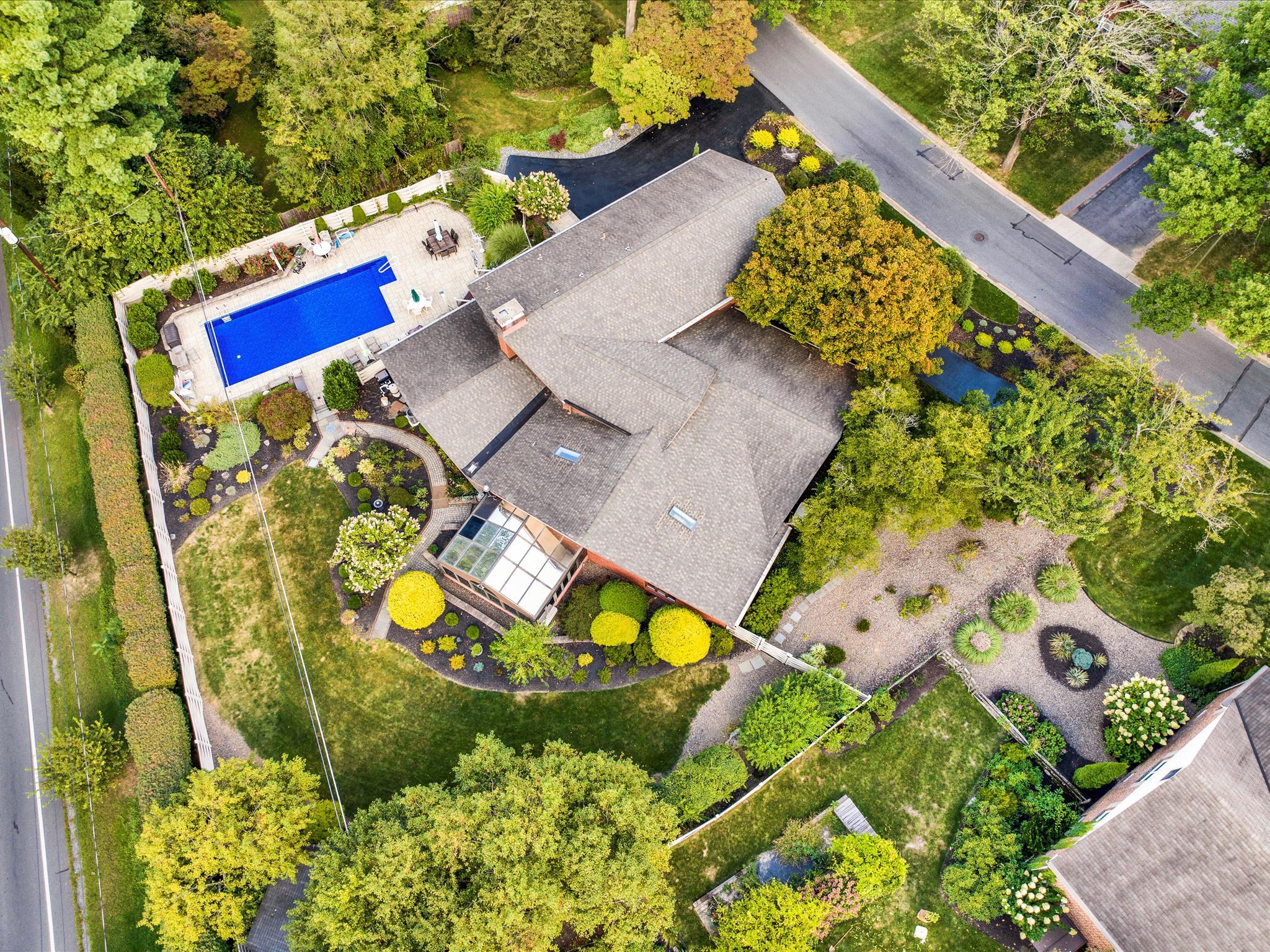 1617 Meadowlark Road Wyomissing, PA 19610 - Photo 33 of 36 Pool