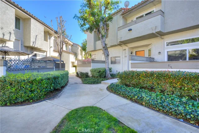 $2,500 | 52 Brownfield Lane, Pomona, CA 91766