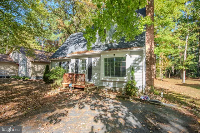 $375,900 | 103 Ocean Parkway, Ocean Pines, MD 21811