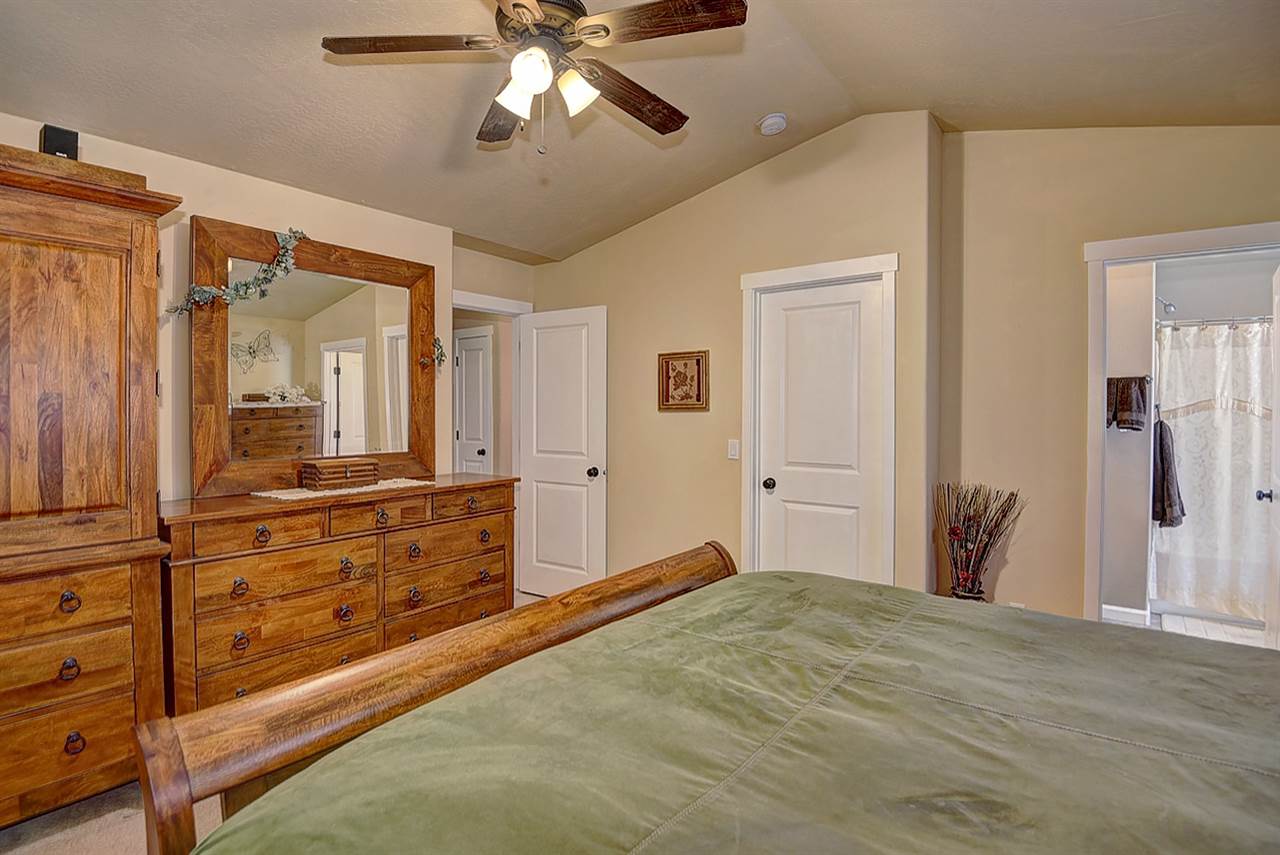4607 South Carnation Road Spokane, WA 99224 - Photo 14 of 20