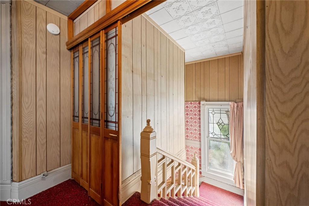337 West Bennett Avenue Glendora, CA 91741 - Photo 19 of 67 a view of a balcony with wooden floor