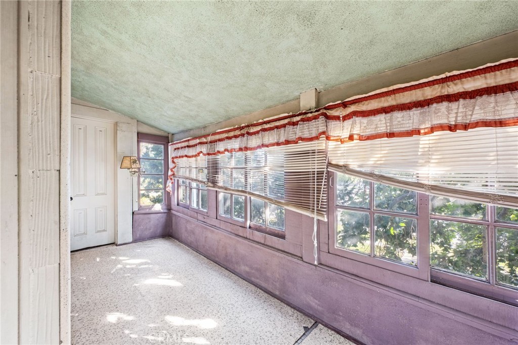 337 West Bennett Avenue Glendora, CA 91741 - Photo 22 of 67