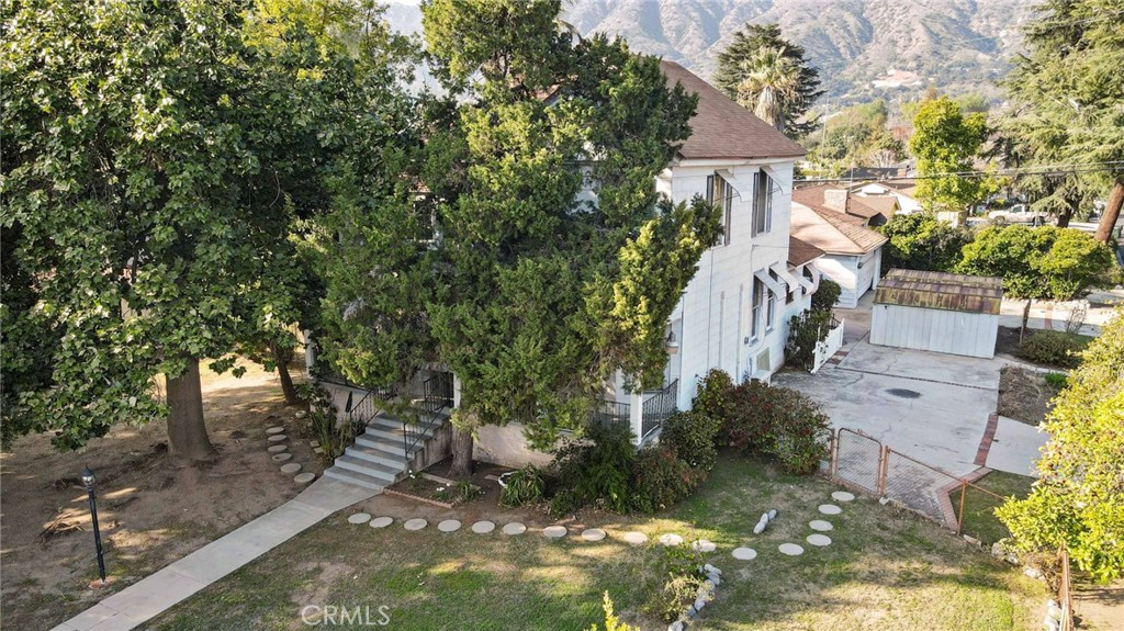 337 West Bennett Avenue Glendora, CA 91741 - Photo 47 of 67 a backyard of a house with lots of green space