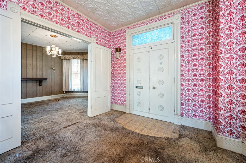 337 West Bennett Avenue Glendora, CA 91741 - Photo 9 of 67