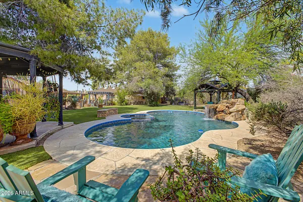 $929,900 | 17629 North 16th Street, Phoenix, AZ 85022