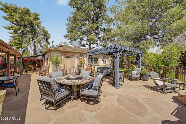 $929,900 | 17629 North 16th Street, Phoenix, AZ 85022