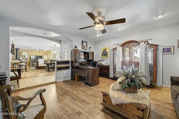 $929,900 | 17629 North 16th Street, Phoenix, AZ 85022