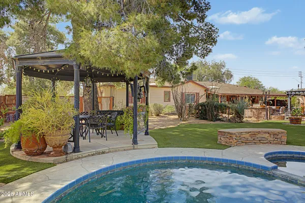 $929,900 | 17629 North 16th Street, Phoenix, AZ 85022
