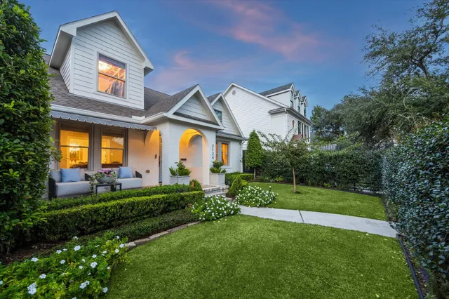 $1,275,000 | 2124 Sul Ross Street, Houston, TX 77098
