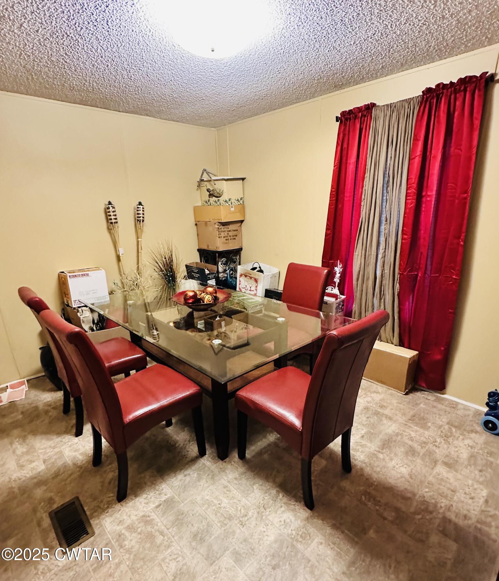 1730 Stallings Road Humboldt, TN 38343 - Photo 16 of 21 a view of a dining room with furniture