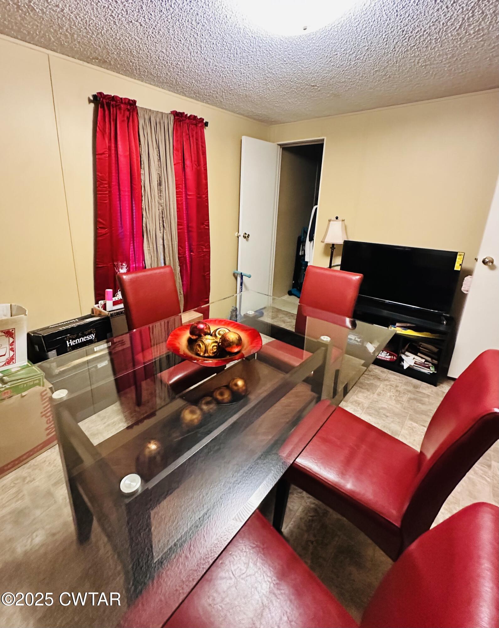 1730 Stallings Road Humboldt, TN 38343 - Photo 17 of 21 a room with furniture