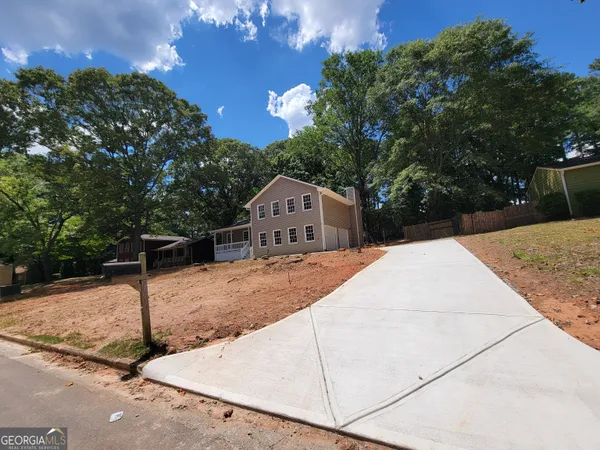 $1,850 | 679 Wellington Way, Jonesboro, GA 30238