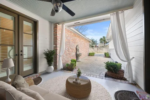 $585,000 | 13652 Kings Ct Avenue, Baton Rouge, LA 70810
